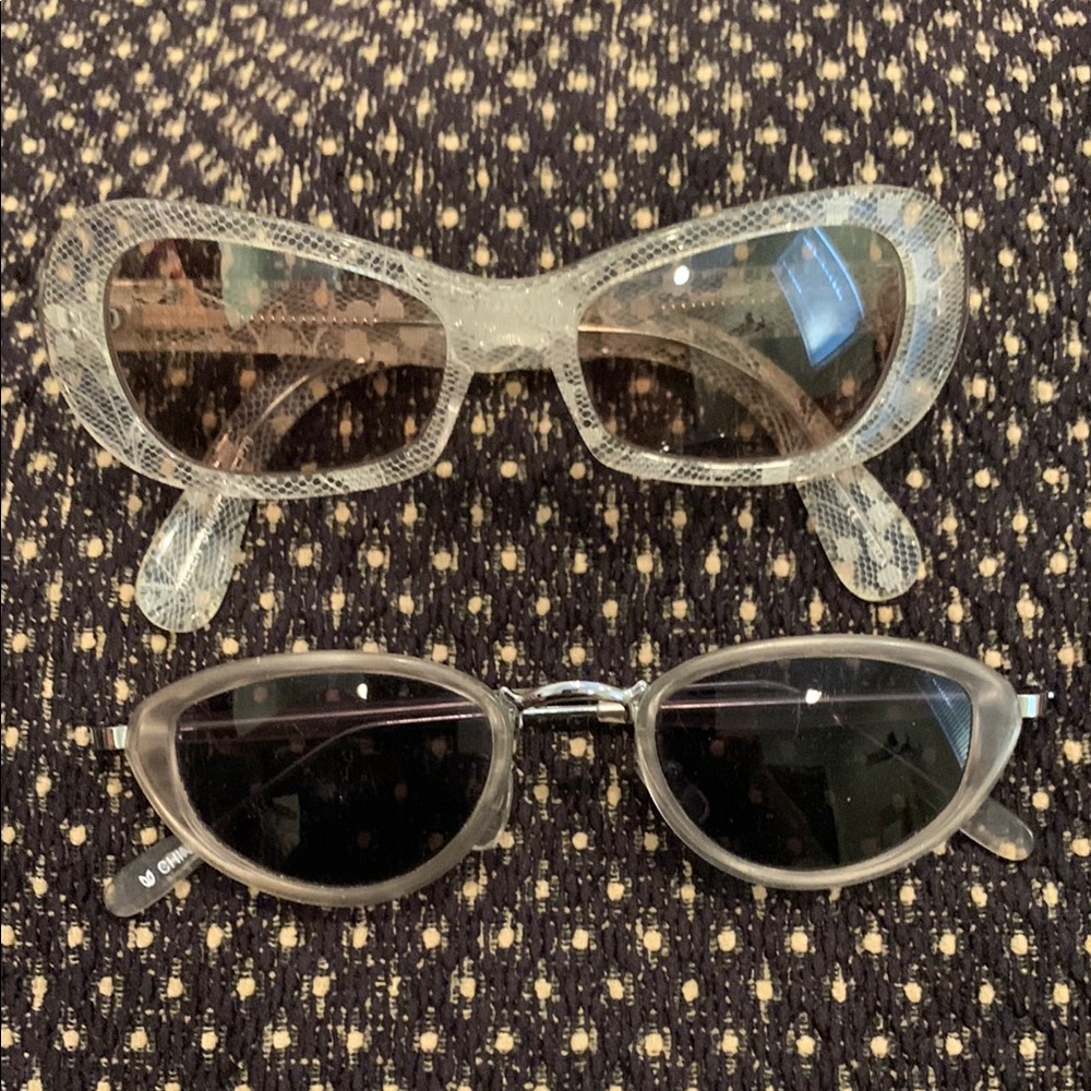 Fun Women's Sunglasses - White and Gray